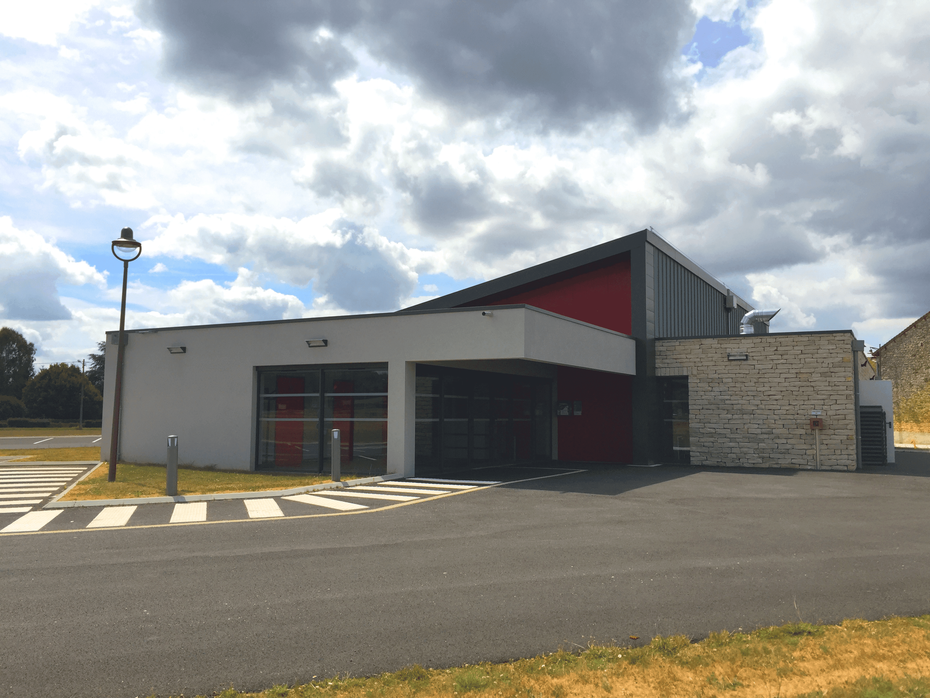 salle polyvalente vouthon